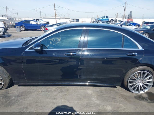 WDDUG8CB5FA147349 Mercedes-Benz S 550