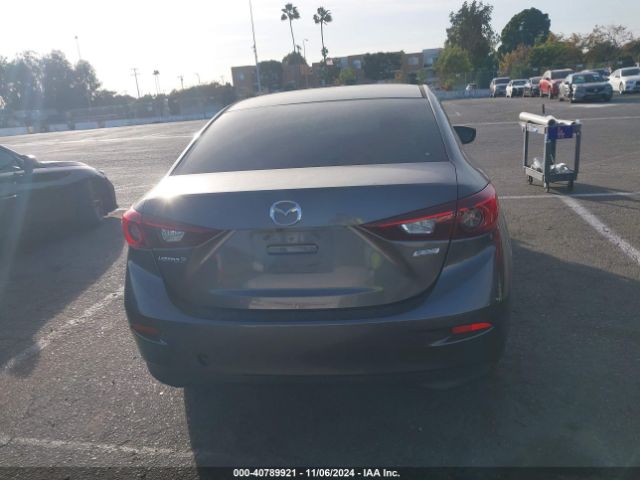3MZBN1U77JM160704 Mazda Mazda3 Sport