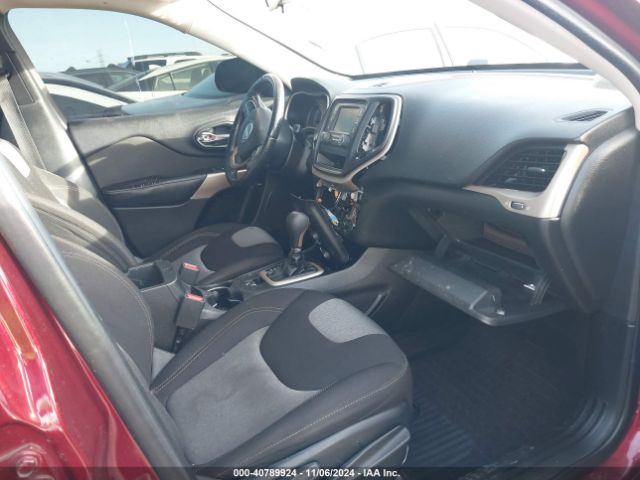 1C4PJLCX4JD605140 Jeep Cherokee Latitude Fwd