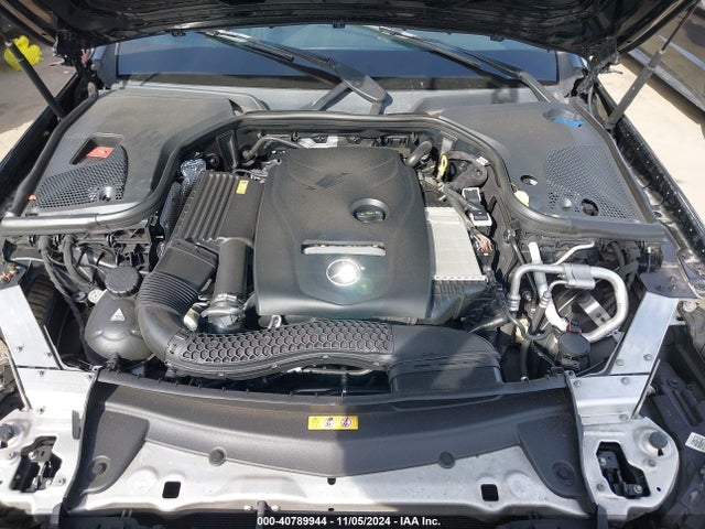 WDDZF4JB4HA122983 Mercedes-Benz E 300