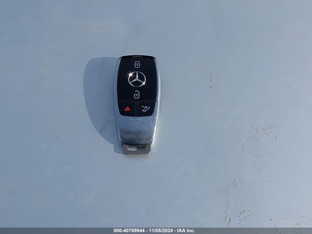 WDDZF4JB4HA122983 Mercedes-Benz E 300