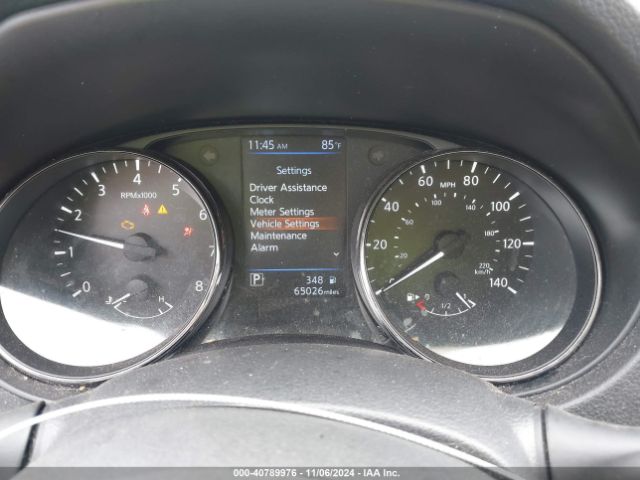 JN1BJ1CR9KW335590 Nissan Rogue Sport S