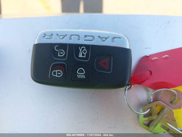 SAJWA6DA0FMK14714 Jaguar F-TYPE R