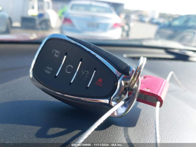 1G1ZD5ST1LF101106 Chevrolet Malibu Fwd Lt