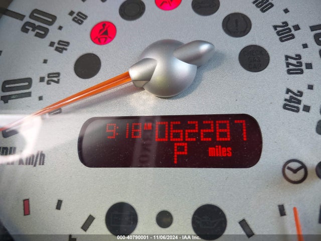 2006 MINI COOPER S WMWRH33596TK58062 Photo 6