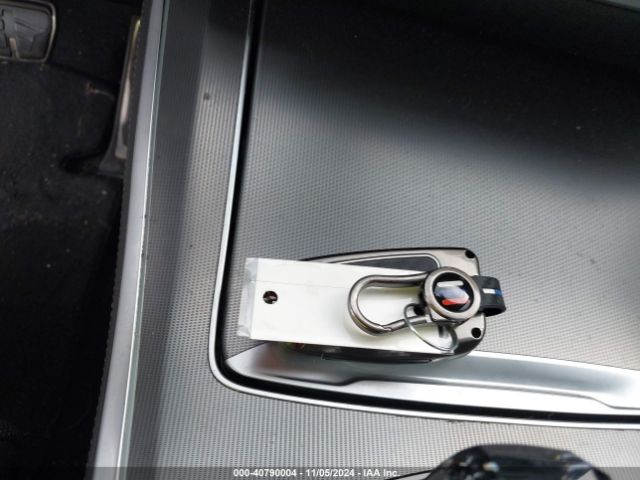 5UXCR4C0XL9C22472 BMW X5 Sdrive40i