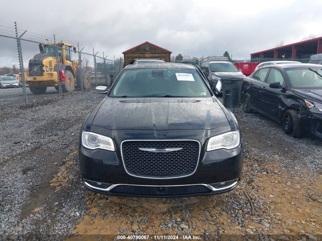 2C3CCAKG5KH537115 Chrysler 300 Limited Awd