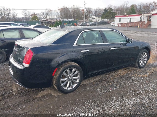2C3CCAKG5KH537115 Chrysler 300 Limited Awd