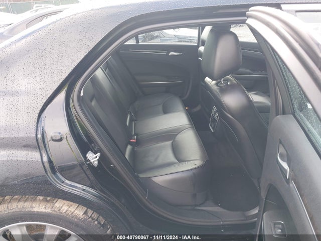 2C3CCAKG5KH537115 Chrysler 300 Limited Awd