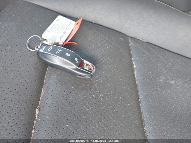 2018 PORSCHE 718 CAYMAN WP0AA2A80JS260082 Photo 10