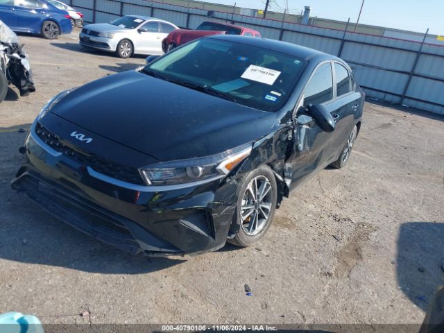 3KPF24AD3RE782912 KIA Forte Lxs