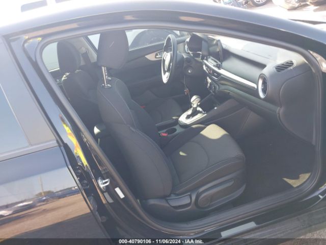 3KPF24AD3RE782912 KIA Forte Lxs