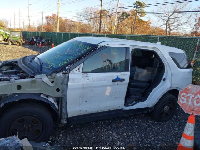 1FM5K8AR5HGB00668 Ford Utility Police Interceptor