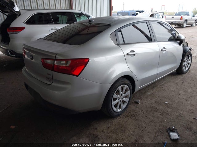 KNADM4A32F6454498 KIA RIO LX