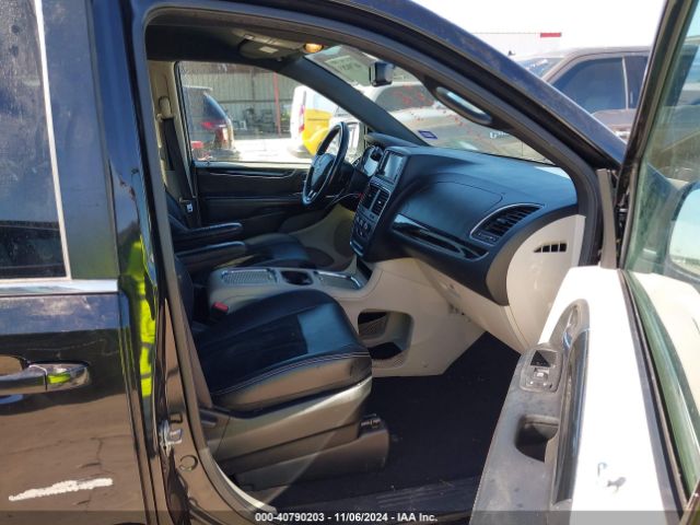 2C4RDGCG6HR664477 Dodge Grand Caravan Sxt