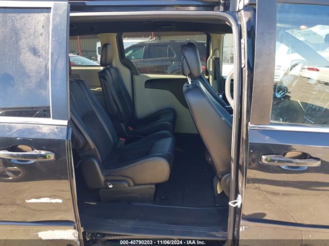 2C4RDGCG6HR664477 Dodge Grand Caravan Sxt