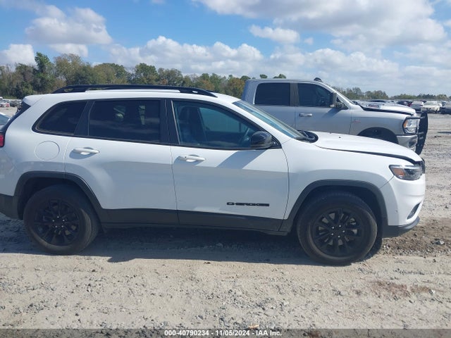 1C4PJMMB8PD110943 Jeep Cherokee Altitude Lux 4x4
