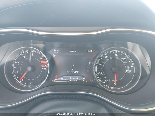 1C4PJMMB8PD110943 Jeep Cherokee Altitude Lux 4x4