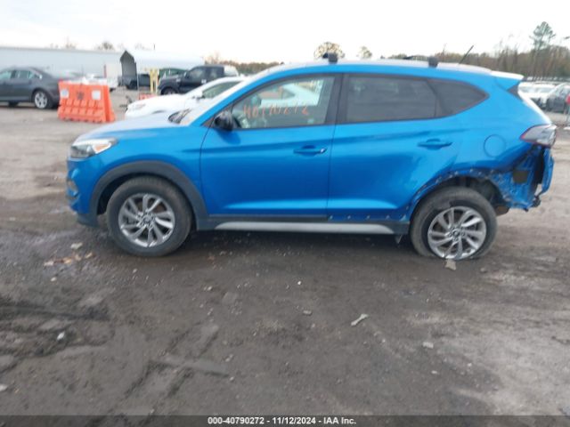 KM8J3CA41HU425578 Hyundai TUCSON SE