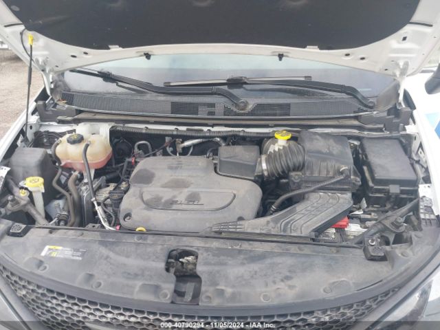 2021 CHRYSLER VOYAGER 2C4RC1CG1MR605203 Photo 9