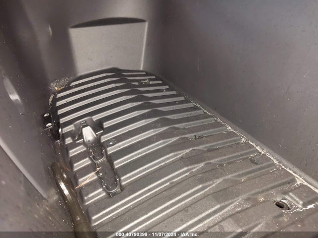 2023 TESLA MODEL Y 7SAYGDEE4PA082028 Photo 9