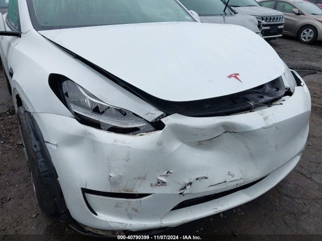 2023 TESLA MODEL Y 7SAYGDEE4PA082028 Photo 5