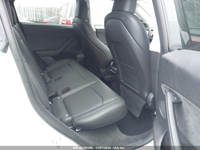 2023 TESLA MODEL Y 7SAYGDEE4PA082028 Photo 7