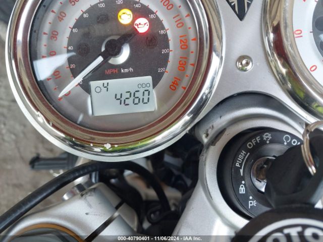 2022 TRIUMPH MOTORCYCLE THRUXTON SMTD56HR5NTAV3683 Photo 6