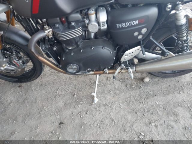 2022 TRIUMPH MOTORCYCLE THRUXTON SMTD56HR5NTAV3683 Photo 8