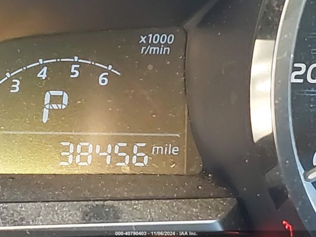 3MYDLBYV3HY181084 Toyota YARIS IA