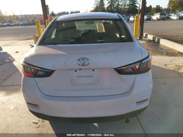 3MYDLBYV3HY181084 Toyota YARIS IA