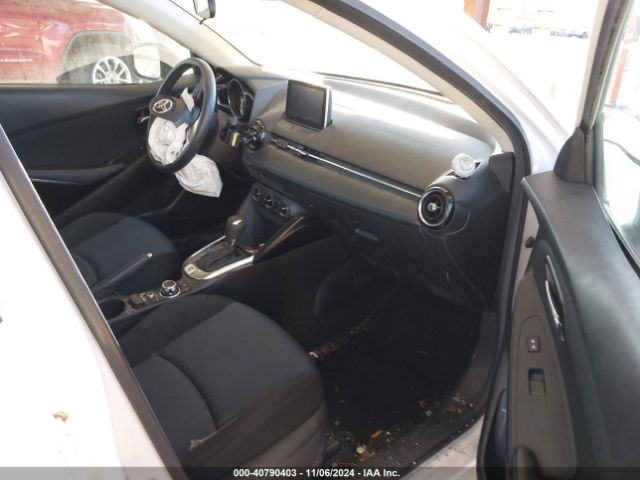 3MYDLBYV3HY181084 Toyota YARIS IA
