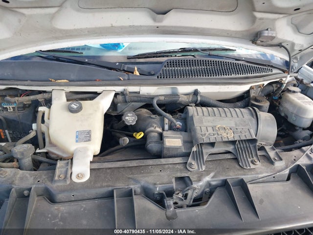 1GBWGRFF7F1138745 Chevrolet Express 2500 Lt