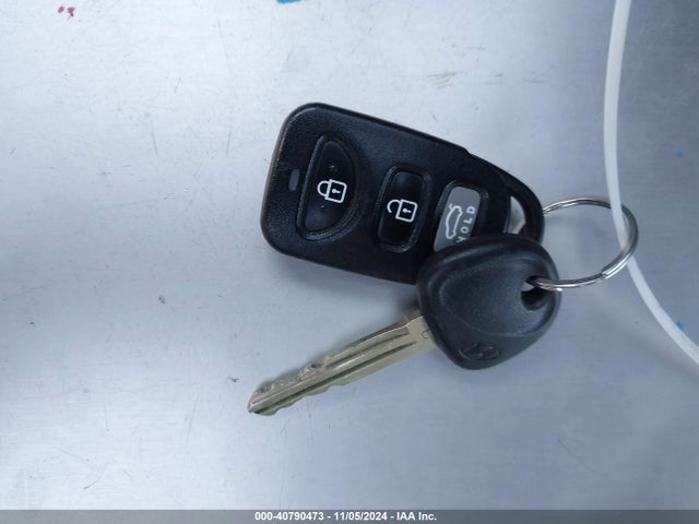 Hyundai ELANTRA SE 2018 5NPD74LF2JH332692 Image 11