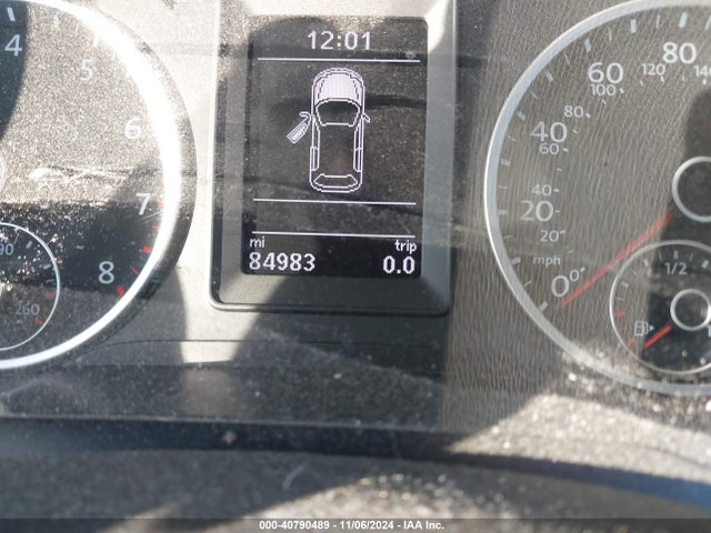 WVGAV7AX8JK003286 Volkswagen Tiguan Limited 2.0t