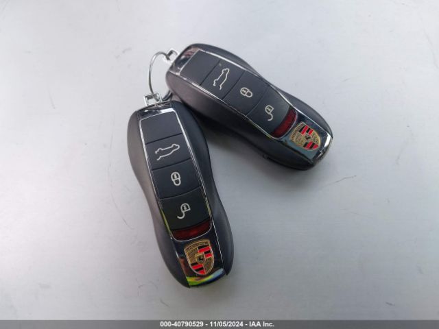 WP1AG2A54JLB63268 Porsche Macan Gts