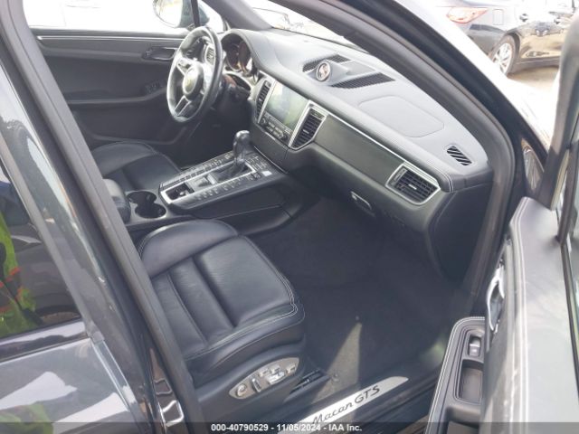 WP1AG2A54JLB63268 Porsche Macan Gts