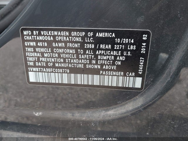 1VWBT7A35FC038779 Volkswagen Passat 1.8t Sport