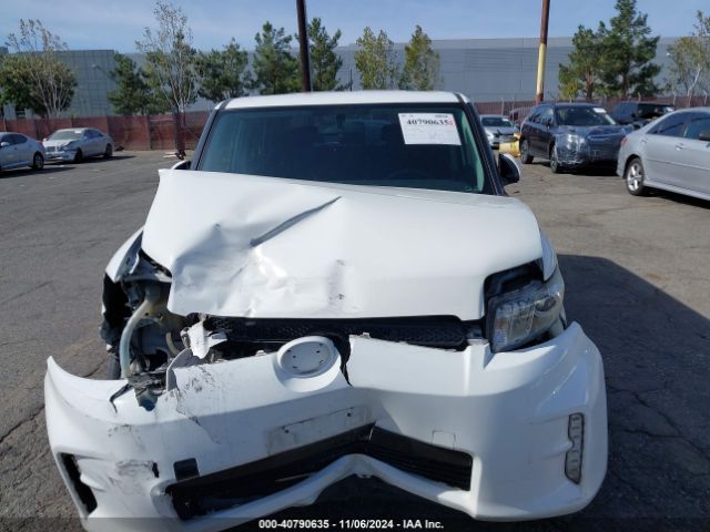 JTLZE4FE2EJ061360 Scion XB