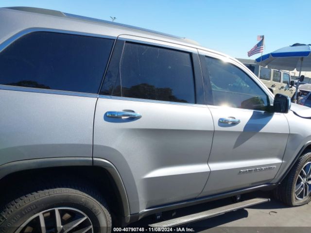 1C4RJEBG4JC430044 Jeep Grand Cherokee Limited 4x2