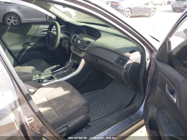Honda ACCORD LX 2014 1HGCR2F30EA260787 Image 5