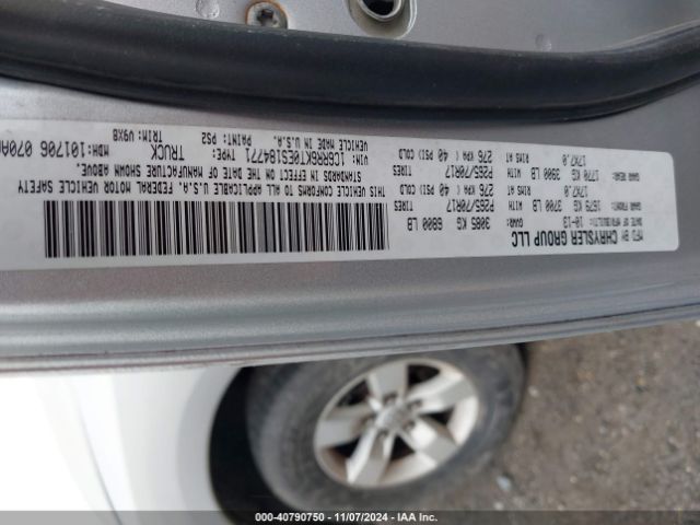 1C6RR6KT0ES184771 RAM 1500 Tradesman