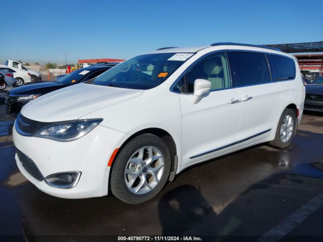 2C4RC1EG9HR827054 Chrysler Pacifica Touring-l Plus
