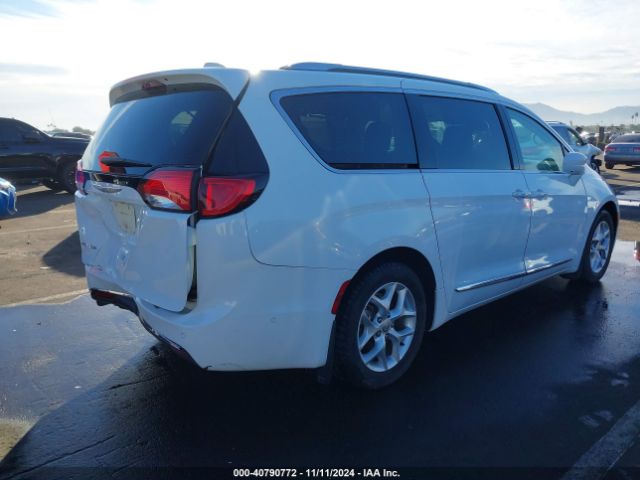 2C4RC1EG9HR827054 Chrysler Pacifica Touring-l Plus