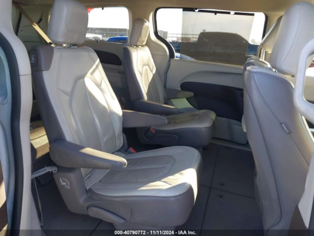 2C4RC1EG9HR827054 Chrysler Pacifica Touring-l Plus