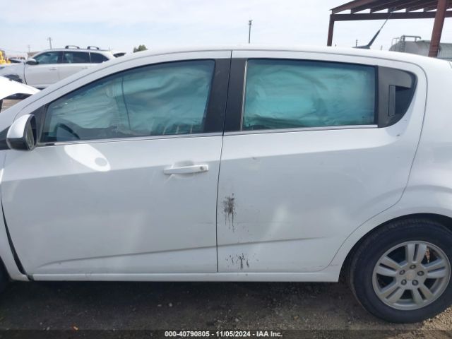 1G1JC6SHXE4226251 Chevrolet Sonic Lt Auto