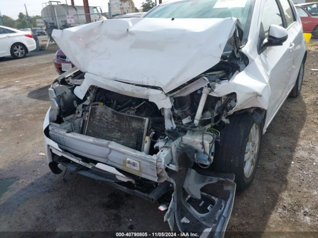 1G1JC6SHXE4226251 Chevrolet Sonic Lt Auto