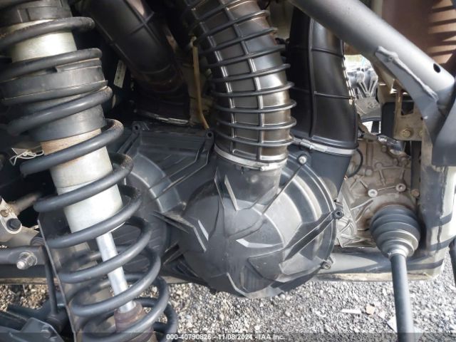 2020 CAN-AM MAVERICK X3 3JBVJAW42LK000164 Photo 8