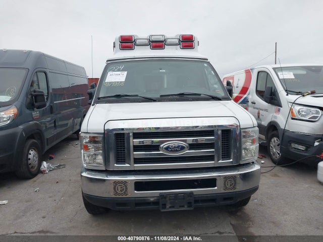 Ford E-350 Super Duty Commercial 2014 1FDSS3ES4EDA65749 Image 12