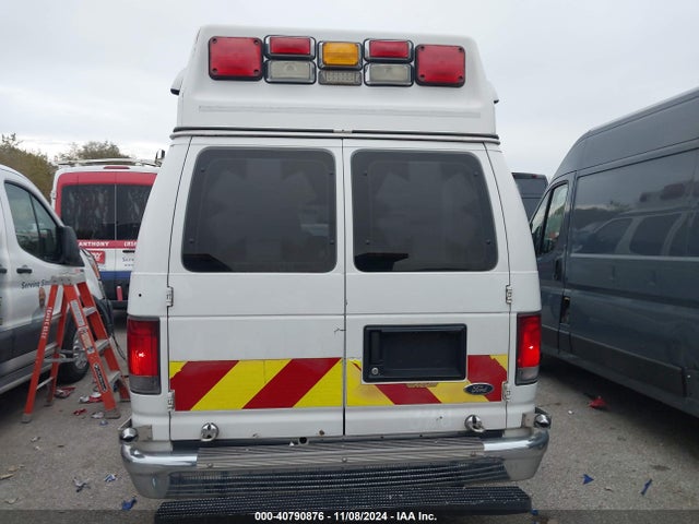 Ford E-350 Super Duty Commercial 2014 1FDSS3ES4EDA65749 Image 16